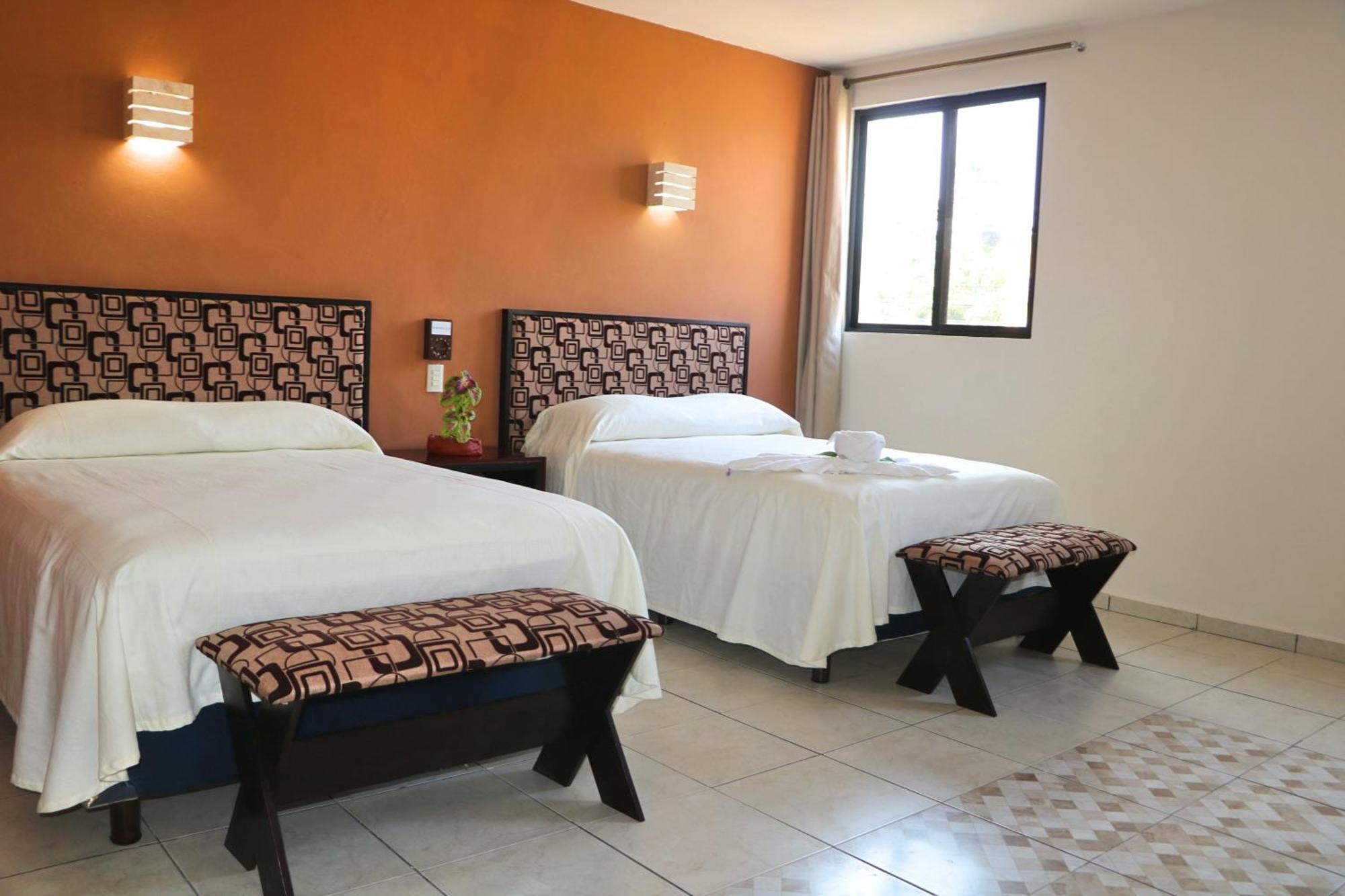 Hotel Casa Pellegrin Mérida Kültér fotó