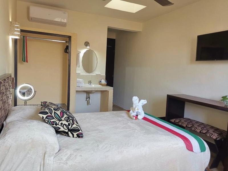 Hotel Casa Pellegrin Mérida Kültér fotó