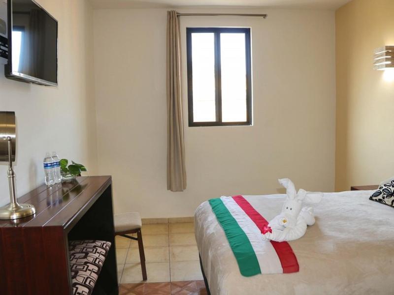 Hotel Casa Pellegrin Mérida Kültér fotó