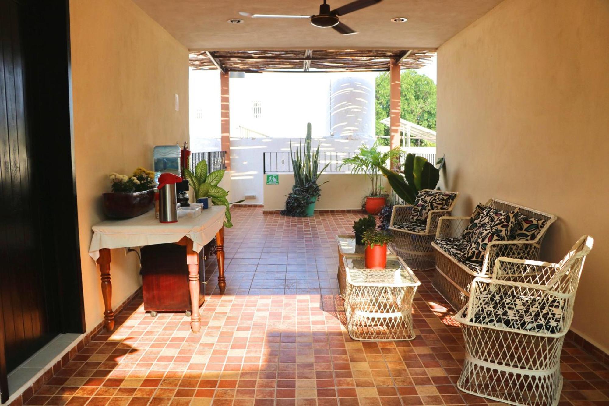 Hotel Casa Pellegrin Mérida Kültér fotó
