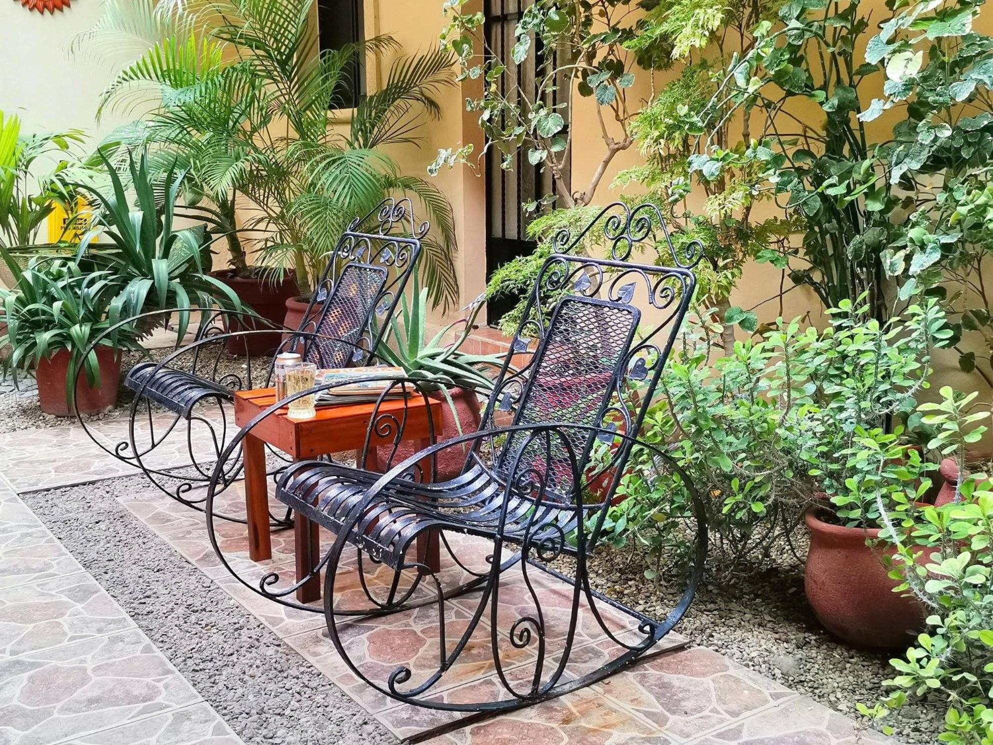 Hotel Casa Pellegrin Mérida Kültér fotó