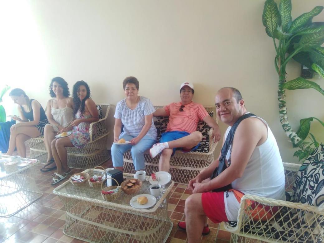 Hotel Casa Pellegrin Mérida Kültér fotó