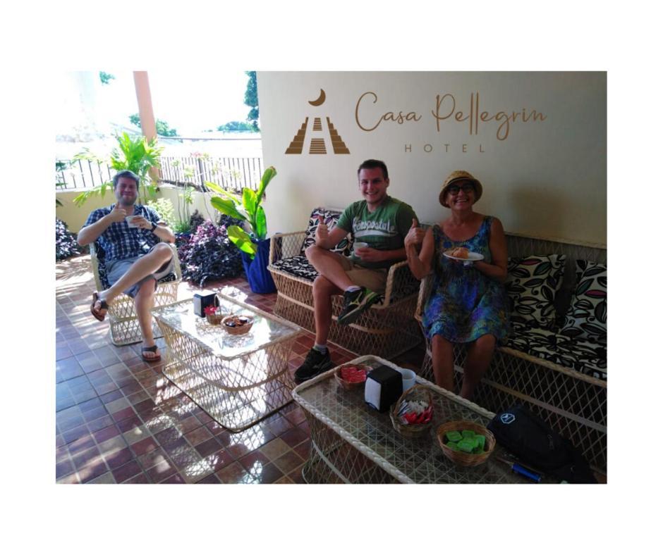 Hotel Casa Pellegrin Mérida Kültér fotó