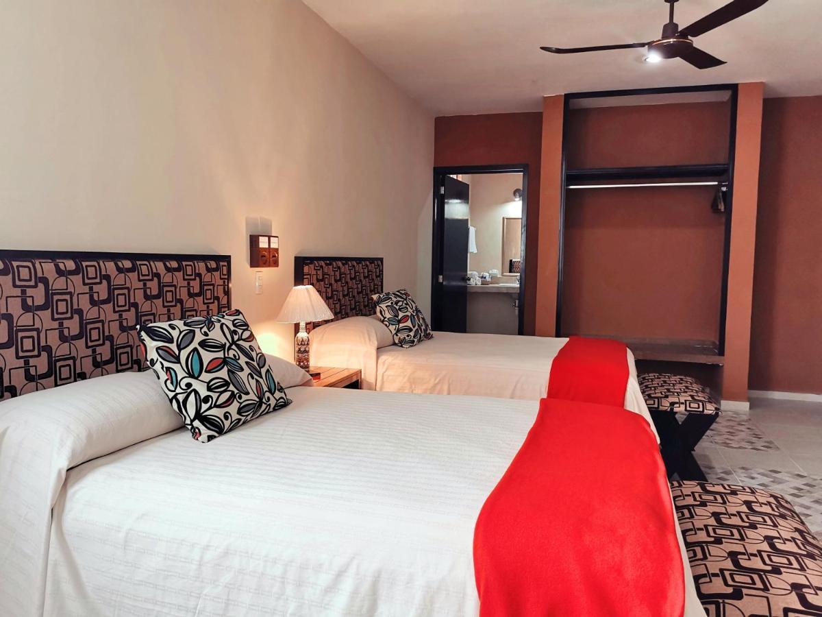 Hotel Casa Pellegrin Mérida Kültér fotó